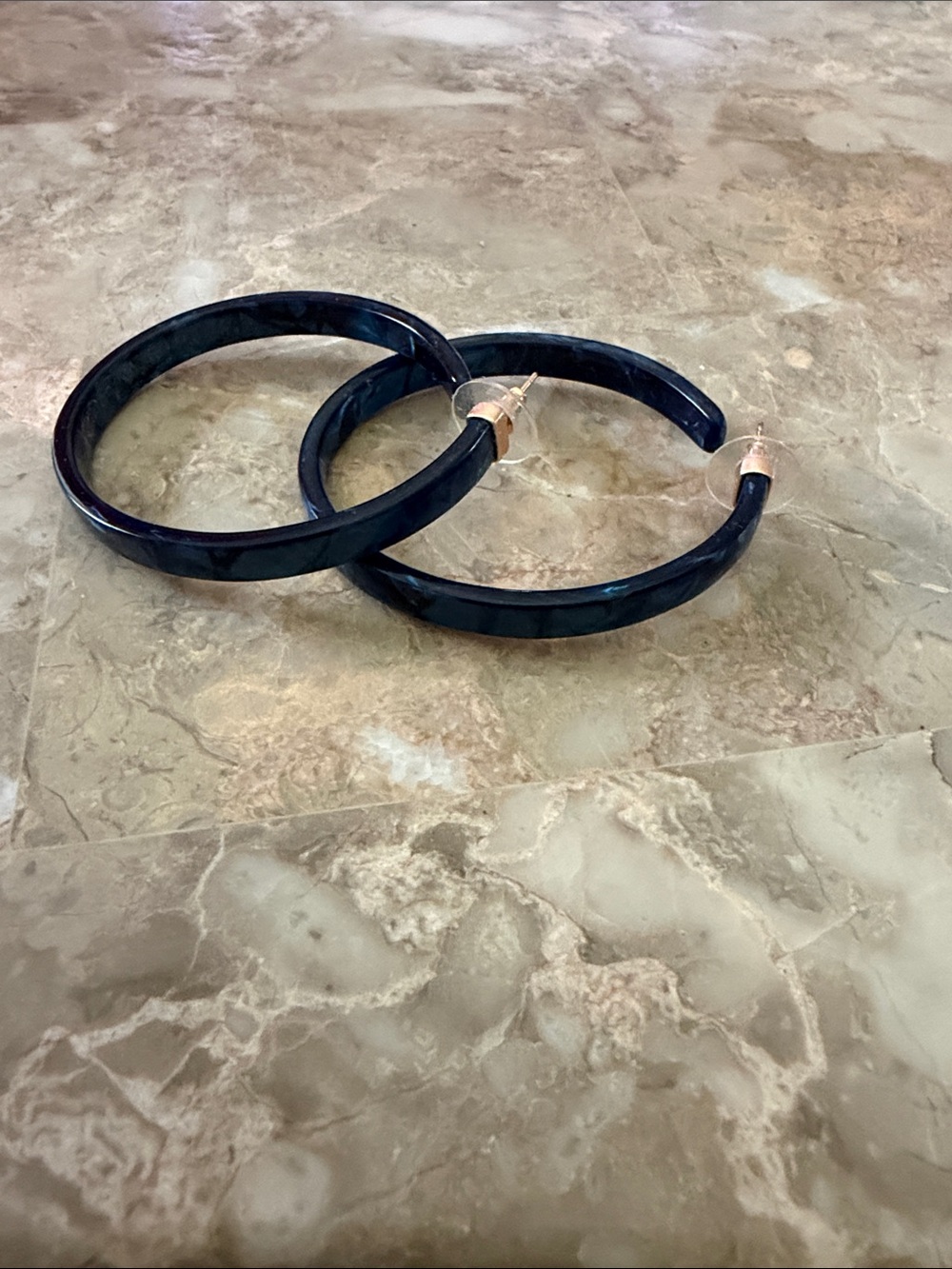 Kendra Scott Black Navy Tortoise Oversized Hoop Earrings